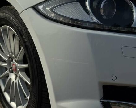 Белый Ягуар ХФ, объемом двигателя 2.18 л и пробегом 142 тыс. км за 16500 $, фото 13 на Automoto.ua