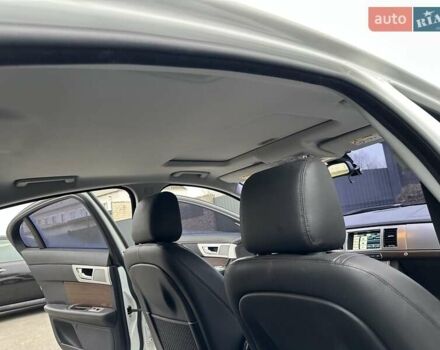 Белый Ягуар ХФ, объемом двигателя 2.18 л и пробегом 191 тыс. км за 11999 $, фото 26 на Automoto.ua