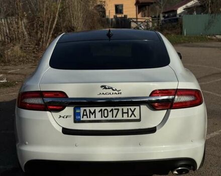 Белый Ягуар ХФ, объемом двигателя 2.18 л и пробегом 142 тыс. км за 16500 $, фото 17 на Automoto.ua