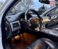 Белый Ягуар ХФ, объемом двигателя 2.18 л и пробегом 380 тыс. км за 10900 $, фото 42 на Automoto.ua