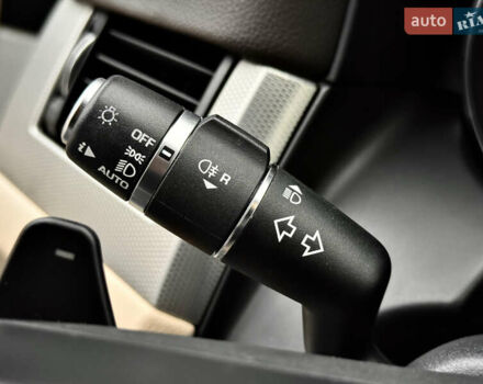 Білий Ягуар ХФ, об'ємом двигуна 3 л та пробігом 164 тис. км за 17500 $, фото 40 на Automoto.ua