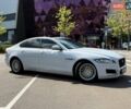 Білий Ягуар ХФ, об'ємом двигуна 2 л та пробігом 218 тис. км за 13990 $, фото 1 на Automoto.ua