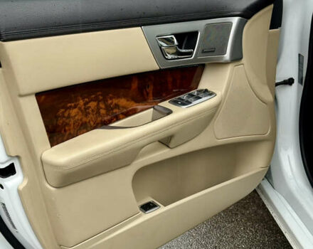 Ягуар ХФ 2015 в Харькове на Automoto.ua Белый Ягуар ХФ, объемом двигателя 2 л и пробегом 197 тыс. км за 14999 $, фото 11 на Automoto.ua