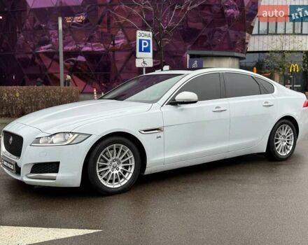 Белый Ягуар ХФ, объемом двигателя 2 л и пробегом 222 тыс. км за 13490 $, фото 3 на Automoto.ua