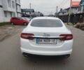 Білий Ягуар ХФ, об'ємом двигуна 3 л та пробігом 183 тис. км за 14000 $, фото 4 на Automoto.ua
