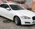 Белый Ягуар ХФ, объемом двигателя 2.2 л и пробегом 262 тыс. км за 13950 $, фото 1 на Automoto.ua