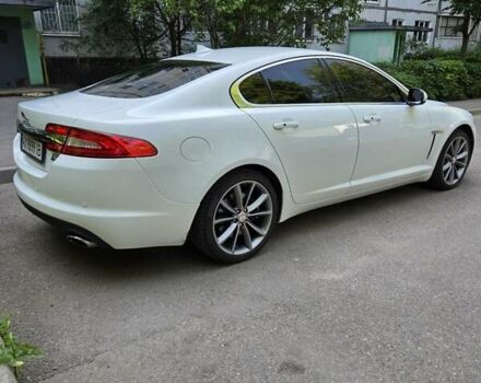 Белый Ягуар ХФ, объемом двигателя 3 л и пробегом 143 тыс. км за 13800 $, фото 14 на Automoto.ua