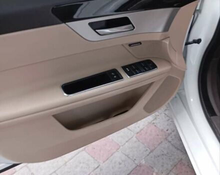 Білий Ягуар ХФ, об'ємом двигуна 2 л та пробігом 30 тис. км за 20000 $, фото 17 на Automoto.ua