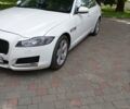 Белый Ягуар ХФ, объемом двигателя 2 л и пробегом 27 тыс. км за 18500 $, фото 1 на Automoto.ua