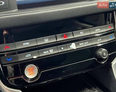 Білий Ягуар ХФ, об'ємом двигуна 2 л та пробігом 62 тис. км за 15500 $, фото 20 на Automoto.ua