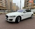 Белый Ягуар ХФ, объемом двигателя 2 л и пробегом 130 тыс. км за 16900 $, фото 1 на Automoto.ua