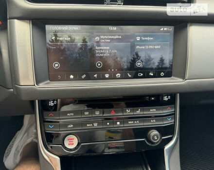 Белый Ягуар ХФ, объемом двигателя 2.99 л и пробегом 150 тыс. км за 32999 $, фото 53 на Automoto.ua