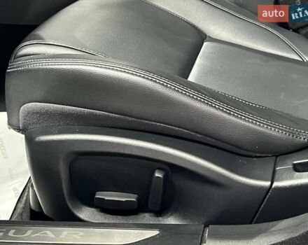 Білий Ягуар ХФ, об'ємом двигуна 2 л та пробігом 62 тис. км за 15500 $, фото 12 на Automoto.ua