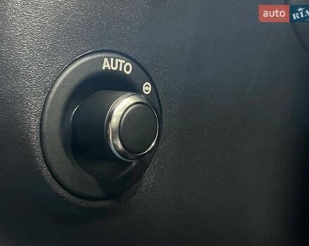 Білий Ягуар ХФ, об'ємом двигуна 2 л та пробігом 62 тис. км за 15500 $, фото 30 на Automoto.ua