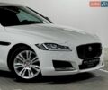 Белый Ягуар ХФ, объемом двигателя 3 л и пробегом 101 тыс. км за 24900 $, фото 2 на Automoto.ua