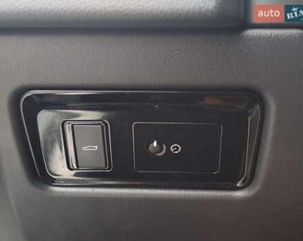 Белый Ягуар ХФ, объемом двигателя 2 л и пробегом 123 тыс. км за 15800 $, фото 27 на Automoto.ua