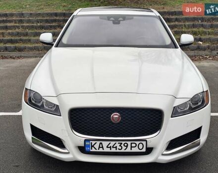 Белый Ягуар ХФ, объемом двигателя 2 л и пробегом 123 тыс. км за 15800 $, фото 7 на Automoto.ua