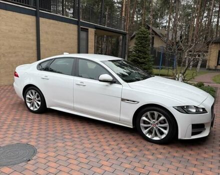 Білий Ягуар ХФ, об'ємом двигуна 2 л та пробігом 130 тис. км за 19000 $, фото 3 на Automoto.ua