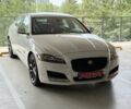 Білий Ягуар ХФ, об'ємом двигуна 2 л та пробігом 142 тис. км за 19500 $, фото 1 на Automoto.ua