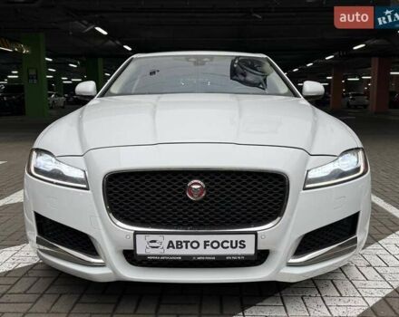 Белый Ягуар ХФ, объемом двигателя 2 л и пробегом 142 тыс. км за 17490 $, фото 8 на Automoto.ua