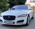 Белый Ягуар ХФ, объемом двигателя 2 л и пробегом 70 тыс. км за 20700 $, фото 1 на Automoto.ua