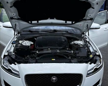 Белый Ягуар ХФ, объемом двигателя 2 л и пробегом 23 тыс. км за 22000 $, фото 10 на Automoto.ua