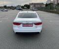 Белый Ягуар ХФ, объемом двигателя 2 л и пробегом 129 тыс. км за 18500 $, фото 6 на Automoto.ua