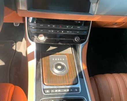 Белый Ягуар ХФ, объемом двигателя 2 л и пробегом 113 тыс. км за 14900 $, фото 16 на Automoto.ua