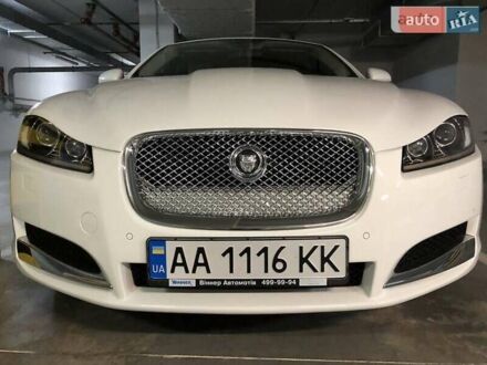 Ягуар ХФ 2012 в Киеве на Automoto.ua Белый Ягуар ХФ, объемом двигателя 3 л и пробегом 48 тыс. км за 24999 $, фото 1 на Automoto.ua