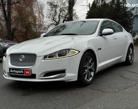 Білий Ягуар ХФ, об'ємом двигуна 2 л та пробігом 214 тис. км за 15990 $, фото 1 на Automoto.ua