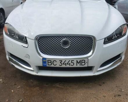 Білий Ягуар ХФ, об'ємом двигуна 2 л та пробігом 300 тис. км за 9900 $, фото 1 на Automoto.ua