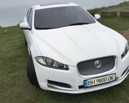 Белый Ягуар ХФ, объемом двигателя 2.18 л и пробегом 205 тыс. км за 14100 $, фото 1 на Automoto.ua