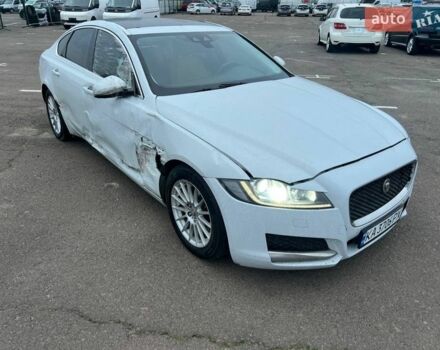 Белый Ягуар ХФ, объемом двигателя 2 л и пробегом 222 тыс. км за 6900 $, фото 1 на Automoto.ua