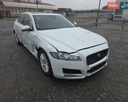 Белый Ягуар ХФ, объемом двигателя 2 л и пробегом 222 тыс. км за 7800 $, фото 1 на Automoto.ua