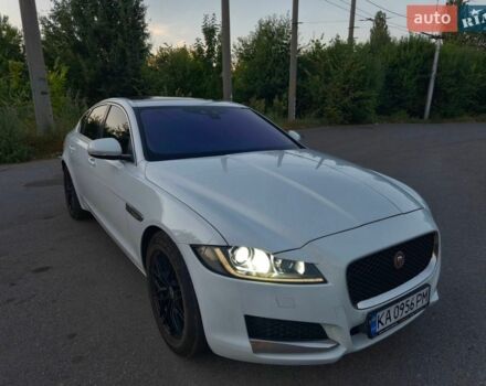 Белый Ягуар ХФ, объемом двигателя 2 л и пробегом 154 тыс. км за 15200 $, фото 1 на Automoto.ua