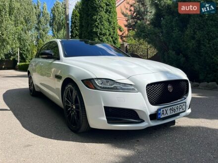 Білий Ягуар ХФ, об'ємом двигуна 2 л та пробігом 68 тис. км за 14800 $, фото 1 на Automoto.ua
