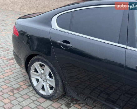 Черный Ягуар ХФ, объемом двигателя 2.72 л и пробегом 238 тыс. км за 7700 $, фото 21 на Automoto.ua