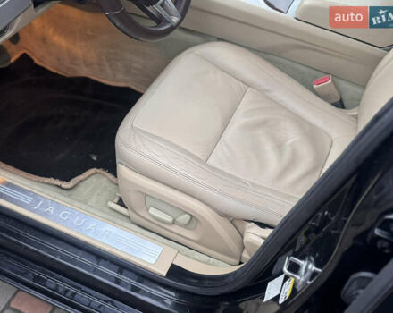 Черный Ягуар ХФ, объемом двигателя 2.72 л и пробегом 238 тыс. км за 7700 $, фото 32 на Automoto.ua