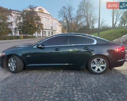 Черный Ягуар ХФ, объемом двигателя 2.97 л и пробегом 288 тыс. км за 7800 $, фото 7 на Automoto.ua