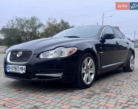 Черный Ягуар ХФ, объемом двигателя 2.72 л и пробегом 238 тыс. км за 7700 $, фото 6 на Automoto.ua