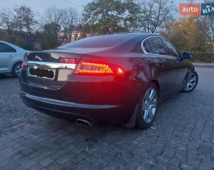 Черный Ягуар ХФ, объемом двигателя 2.97 л и пробегом 288 тыс. км за 7800 $, фото 3 на Automoto.ua