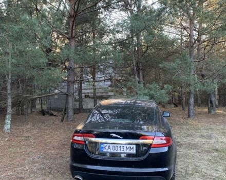 Черный Ягуар ХФ, объемом двигателя 3 л и пробегом 298 тыс. км за 8900 $, фото 1 на Automoto.ua