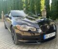Черный Ягуар ХФ, объемом двигателя 3 л и пробегом 280 тыс. км за 12800 $, фото 1 на Automoto.ua