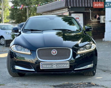 Черный Ягуар ХФ, объемом двигателя 2.97 л и пробегом 202 тыс. км за 9700 $, фото 7 на Automoto.ua