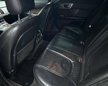 Черный Ягуар ХФ, объемом двигателя 2.97 л и пробегом 282 тыс. км за 9500 $, фото 12 на Automoto.ua