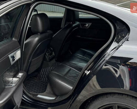 Черный Ягуар ХФ, объемом двигателя 2 л и пробегом 225 тыс. км за 15000 $, фото 10 на Automoto.ua