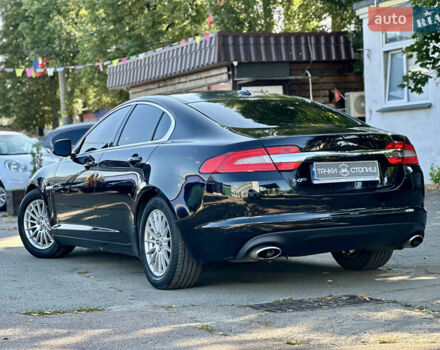 Черный Ягуар ХФ, объемом двигателя 2.97 л и пробегом 202 тыс. км за 9700 $, фото 2 на Automoto.ua