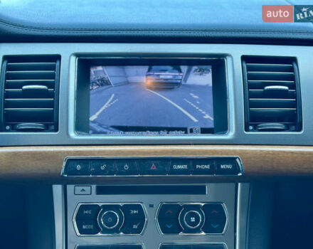 Черный Ягуар ХФ, объемом двигателя 2.97 л и пробегом 202 тыс. км за 9700 $, фото 14 на Automoto.ua