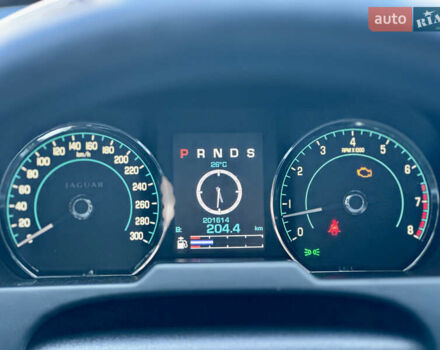 Черный Ягуар ХФ, объемом двигателя 2.97 л и пробегом 202 тыс. км за 9700 $, фото 13 на Automoto.ua