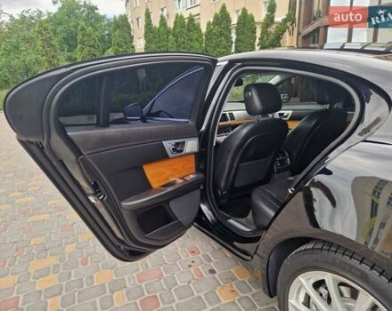 Черный Ягуар ХФ, объемом двигателя 2.2 л и пробегом 269 тыс. км за 14800 $, фото 47 на Automoto.ua